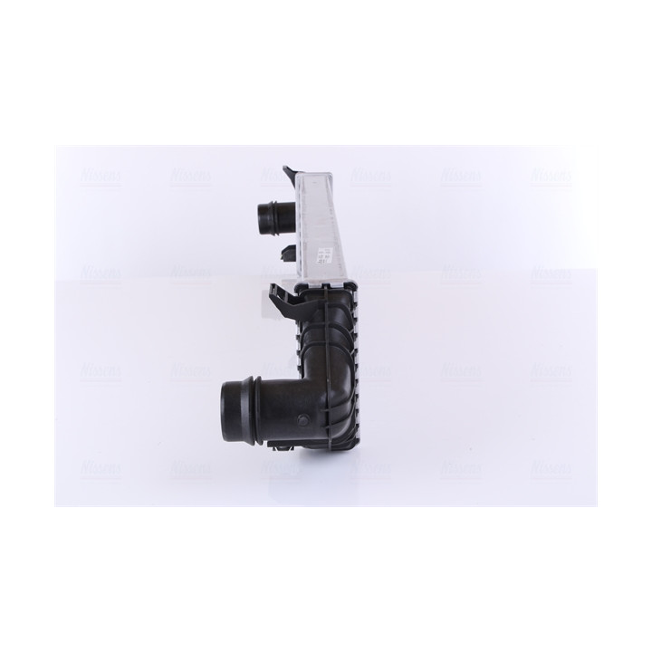 Chłodnica powietrza Intercooler NISSENS 961476