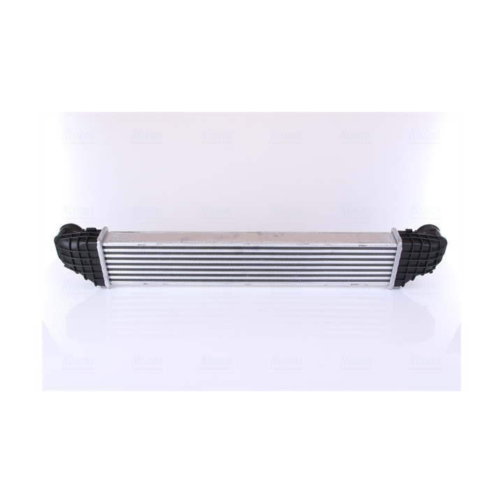 Chłodnica powietrza Intercooler NISSENS 96722