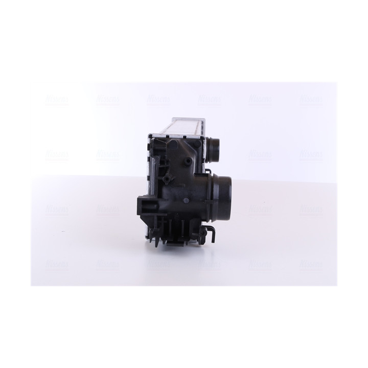 Chłodnica powietrza Intercooler NISSENS 961541