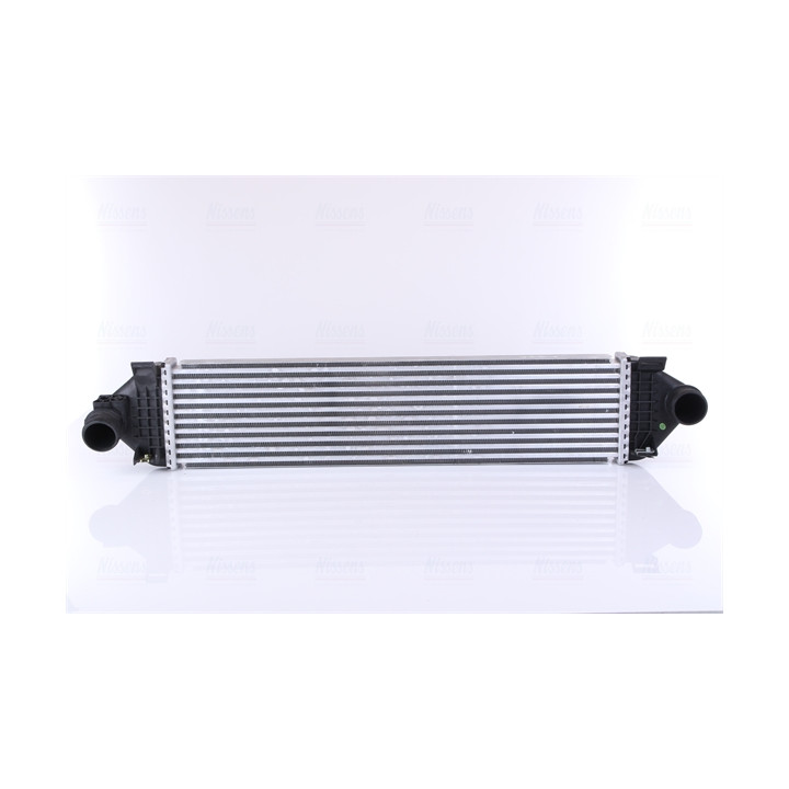 Chłodnica powietrza Intercooler NISSENS 96473