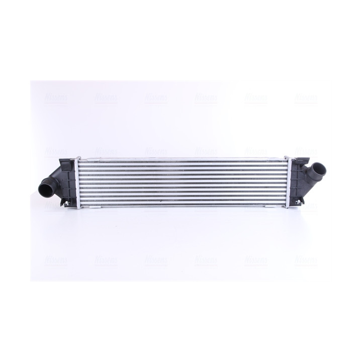 Chłodnica powietrza Intercooler NISSENS 96560