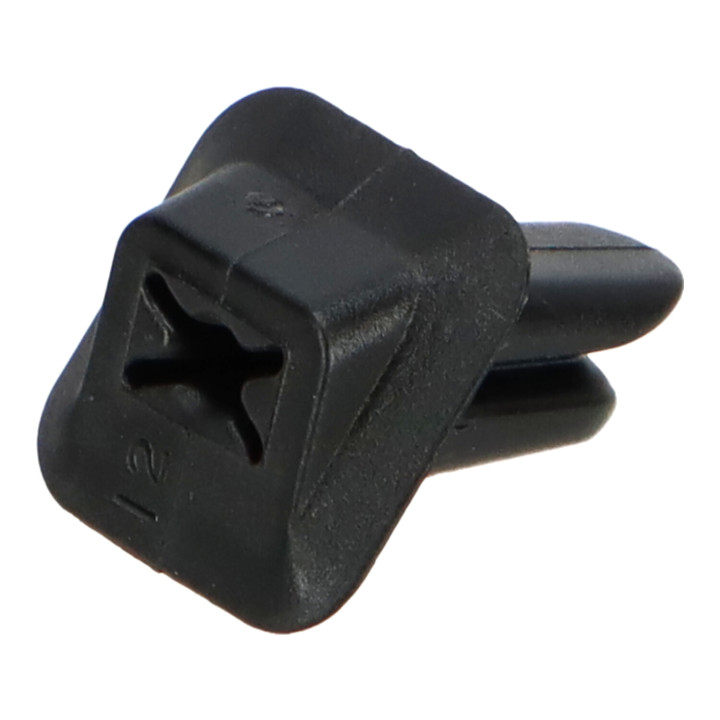 Plastic nut Volvo (9132846)